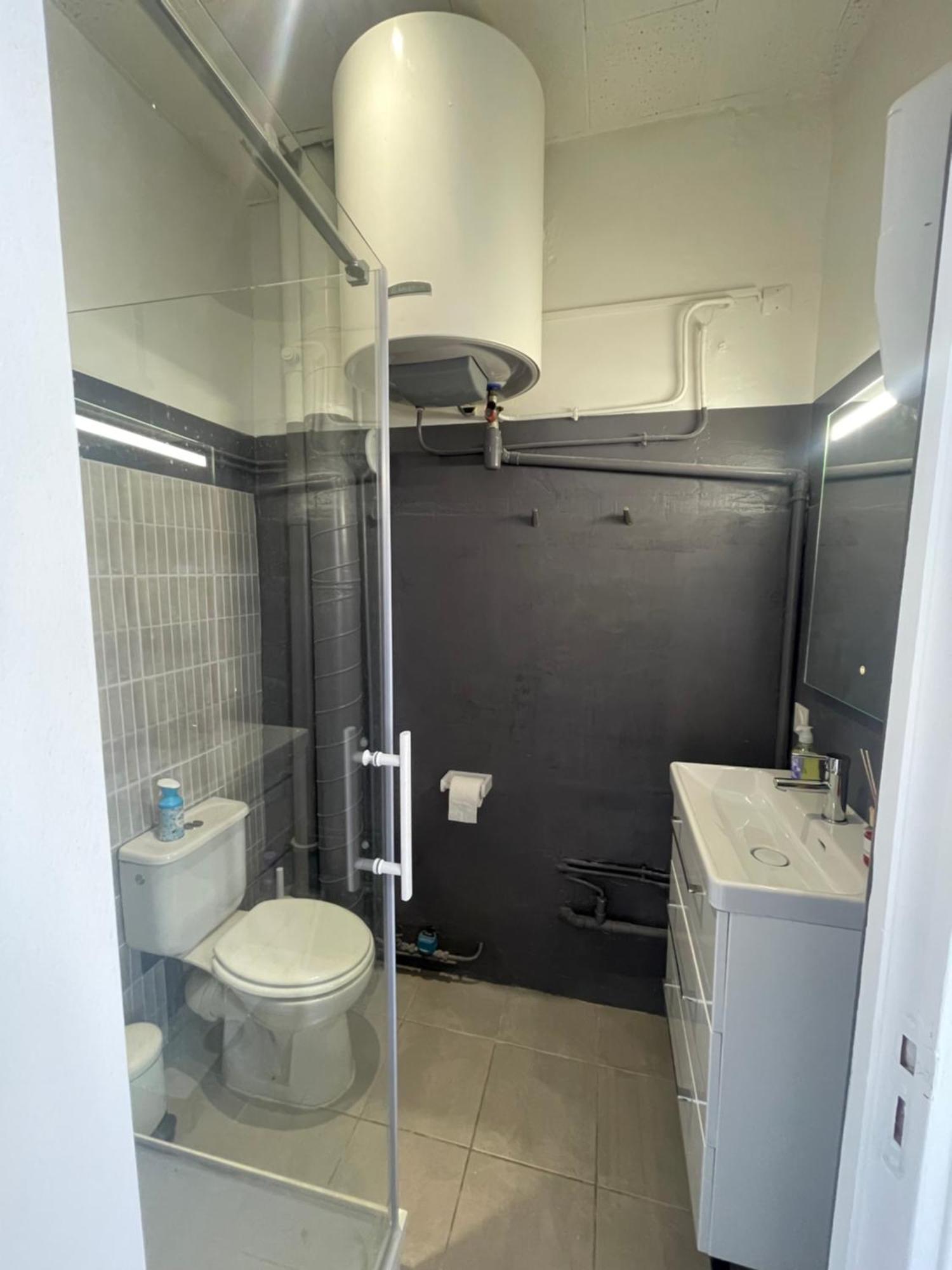 T2 Centre Apartment